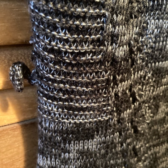 Reference Point Oversized Grey & White Marbled Knit Sweater Vest/Tunic - Picture 11 of 16